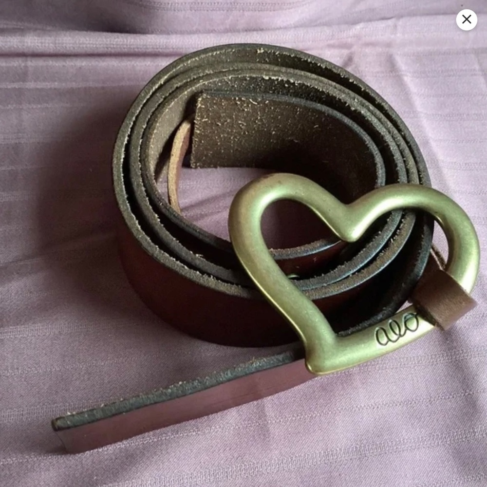 American Eagle Outfitters Brown Leather Heart Belt - Picture 8 of 9